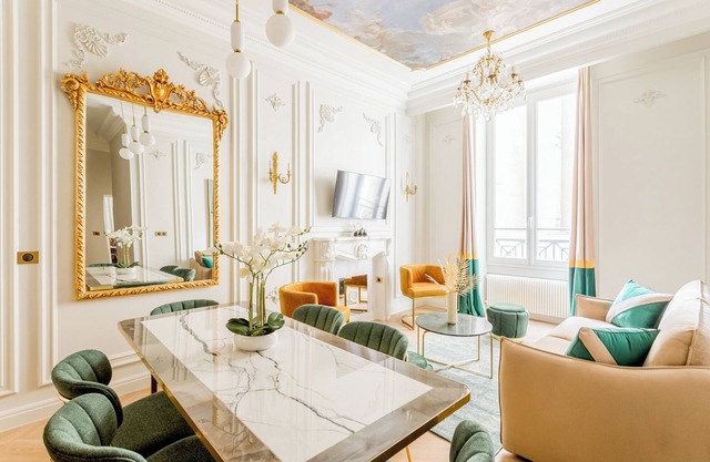 Merveil - Luxury Suite -Opera - Volney II