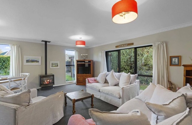 Methven MtHutt/Opuke big house-private,fenced,5 min walk to centre, pet-friendly