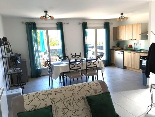 Meublé de tourisme classé 3 étoiles Le Ptit Coin de Soleil - Saint Ciers d'Abzac