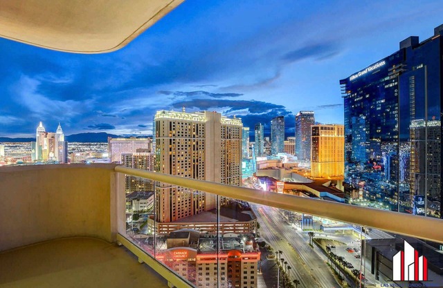 MGM Signature-27-805 F1 Track & Strip View Balcony