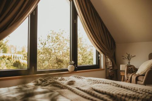 Między lasem, polem a jeziorem - domek na Mazurach