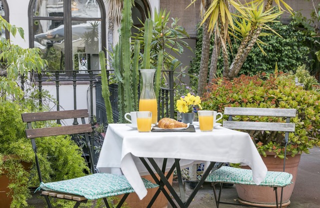 Mihlton Barcelona Boutique B&B
