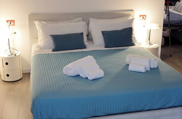 " Milan center suite" Sempione PDF8 10 min from Duomo and 300m from MM5