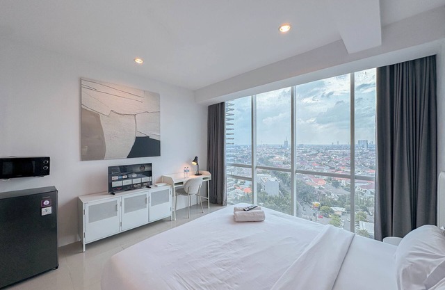 Minimalist Studio (No Kitchen) At The City Square Surabaya Apartment