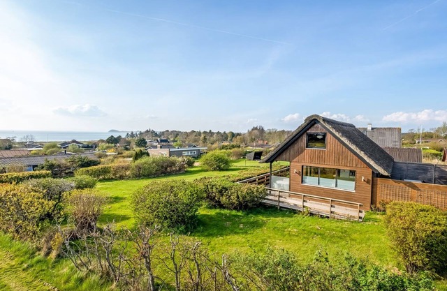 "Minza" - 150m from the sea by Interhome