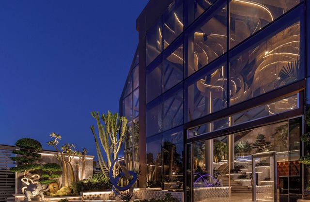 Mirage Hotel & Conference Center