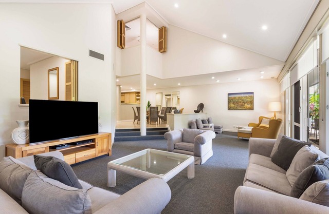 Mirage Resort Villa 418 with access to Sheraton Facilities
