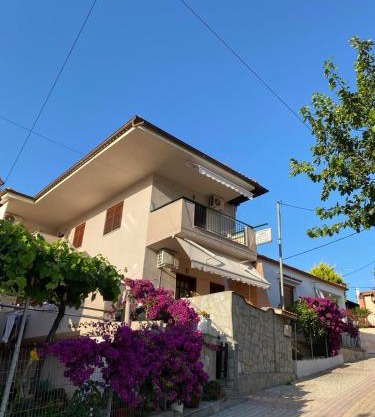 Miranda Studios