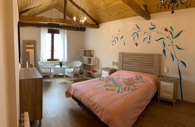 Miro's haystack. You will love it. VUT-LE-734