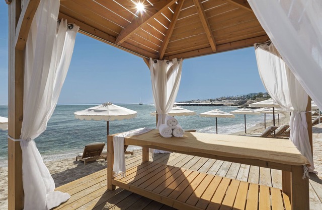 Mitsis Selection Laguna