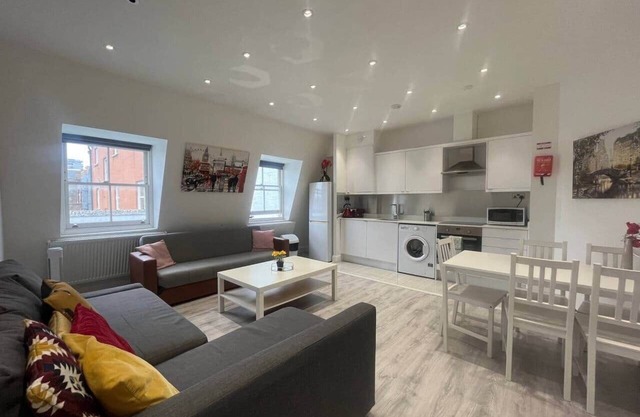 Modern 1-Bed flat w/Lift – Prime Maida Vale