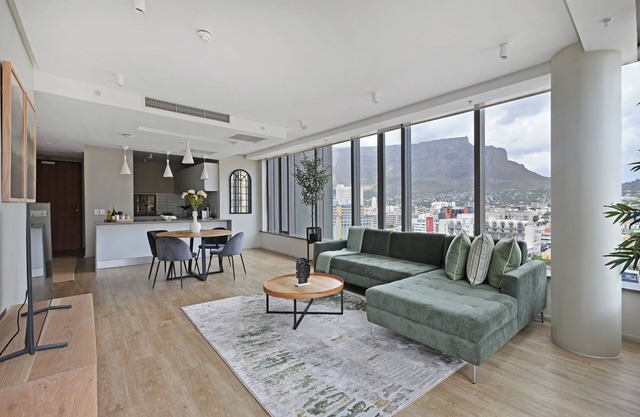 Modern 2BR Apartment with Stunning Mountain Views