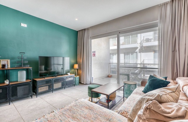 Modern 3 bedroom - Bahar ic caghaq