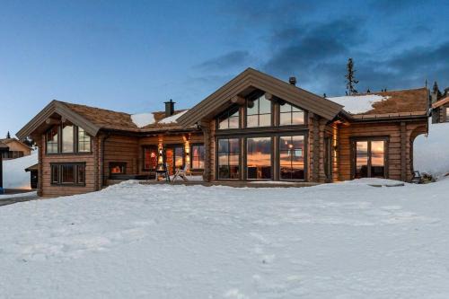 Modern And Spacious Cabin At Mosetertoppen