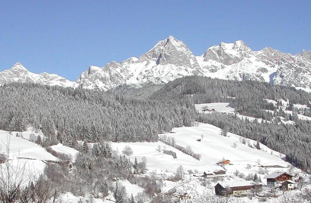 Modern apartment in Zirblstuben style, directly on the ski slope,