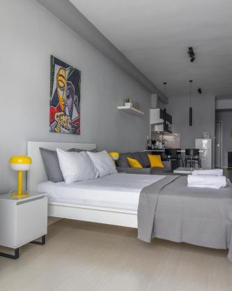 Modern Apartment 305