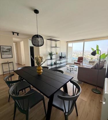 Modern apartment near the Subway and Plaza Egaña Mall