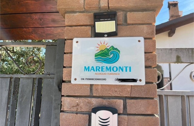 MODERN APARTMENT SURROUNDED BY GREENERY BUT A STONE'S THROW FROM THE SEA AND MOUNTAINS