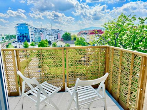 Modern Apartment with Balcony near Vienna