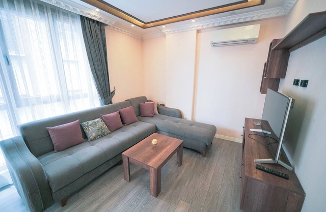 Modern & Bright 1-Bdr Apartment