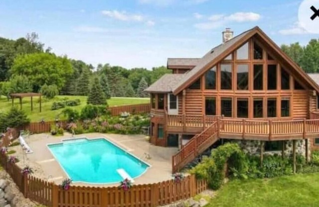 Modern cabin with pool and hot tub!