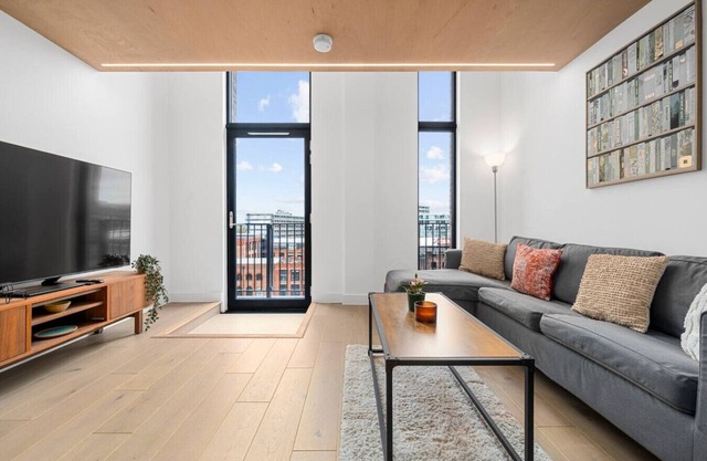 Modern Duplex: Central Manchester