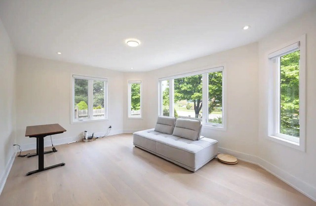 Modern Elegant Home North Toronto