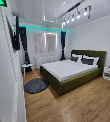 Modern & Glam Studio Costi