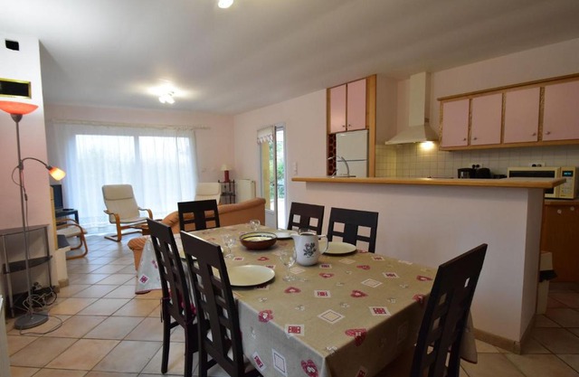 Modern Holiday Home in Belv s with swimming pool