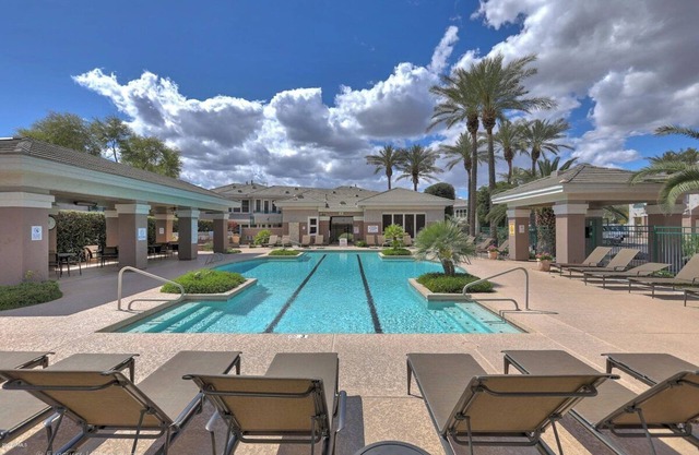 Modern Kierland Condo w/Shared Pool + Close to Dining and Shopping!