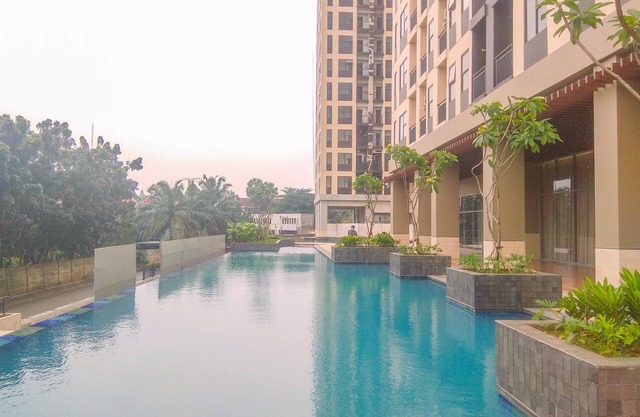 Modern Living And Nice Studio At Transpark Cibubur Apartment