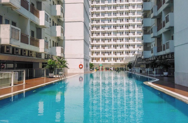 Modern Look 1BR at Sentul Tower Apartment