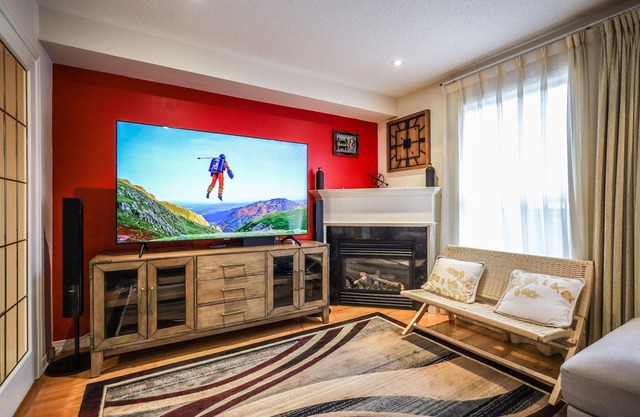 Modern Luxury Home - 30 Days plus rental