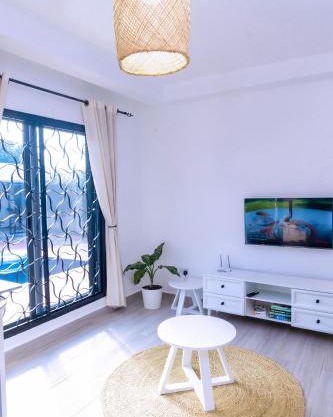 Modern pool house in Kampala