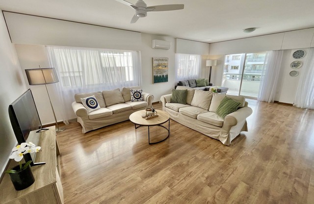 Modern, Spacious 3BR Apartment just 350 meters to the Beach & Restaurants