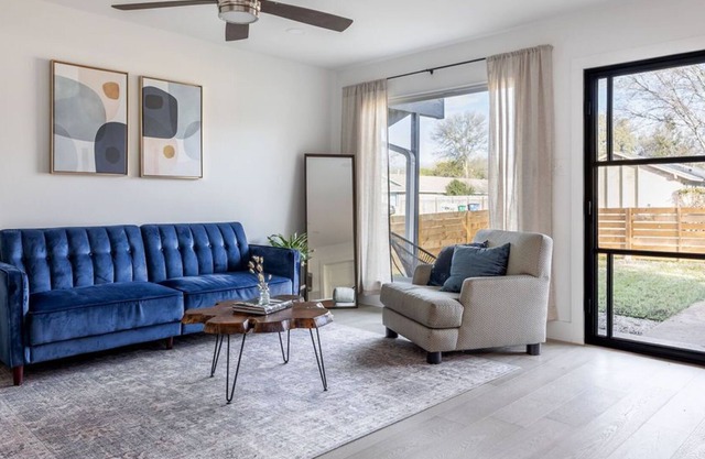 Modern St. Elmo 2 Bedroom 10 Min- DT/Zilker