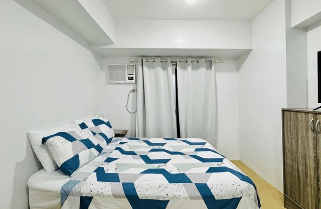 Modern Studio at Avida Towers Atria with Pool Access