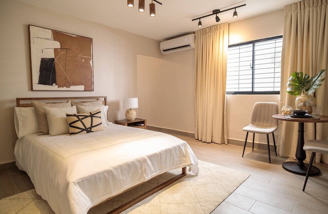 Modern studio in Gazcue: minutes from Colonial Zone & Incipler