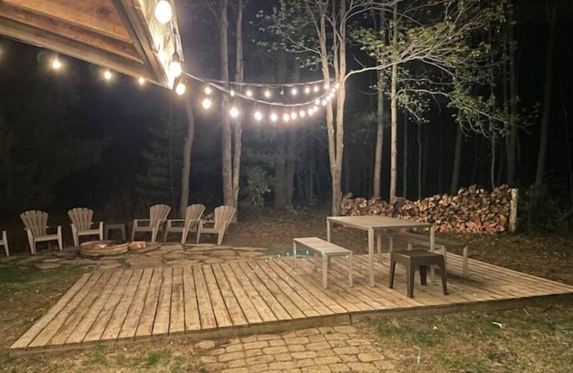 modern “treehouse” retreat for friends & family