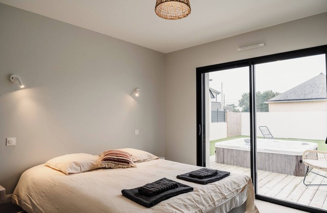 Modern villa with Spa 10 pers