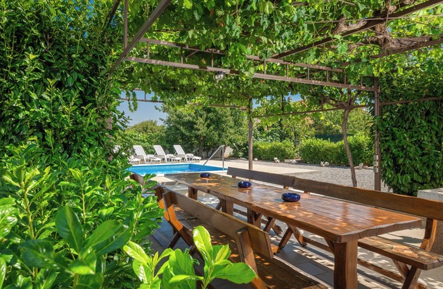 Modern villa XXL Makarska