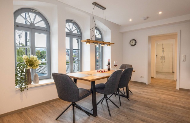 Moderne Ferienwohnungen im Seesener Bahnhof. Perfekt für Urlaub & Geschäftsreise