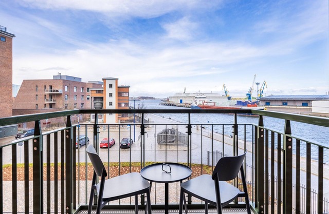 Modernes Apartment in Toplage mit Balkon und Schönem Blick auf den Alten Hafen