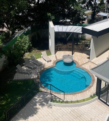 Moderno apart en Col Escalón,vista,piscina,gimnasio