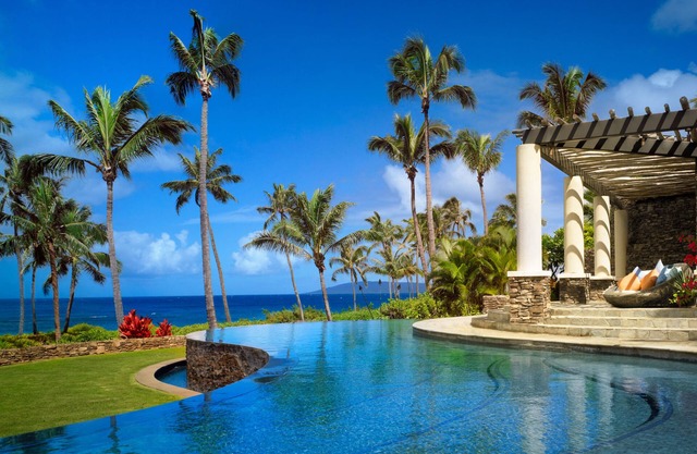 Montage Kapalua Bay