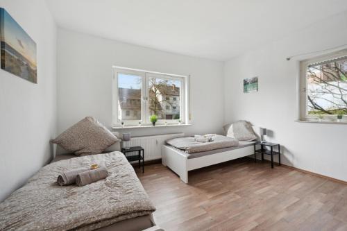 Monteur und Worker Wohnungen in Köngen Kitchen,Wifi,Smart TV, Wendlingen, Stuttgart, Autobahn A8