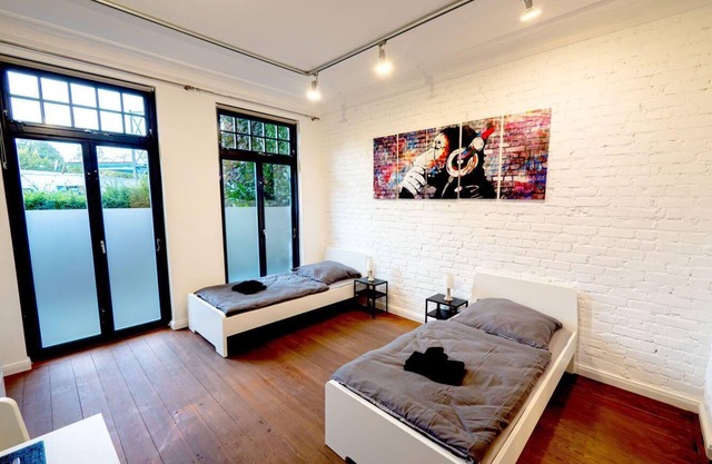 Monteurwohnung in Villa - 8 Betten, WLAN, TV, Einbauküche – Ahrensburg Zentrum, Nähe Hamburg - OD06a
