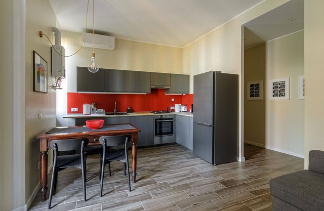 Monviso, Large 1 Br Apartment By Halldis