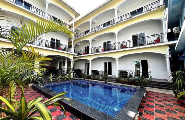 Morjim Sunset Hotel