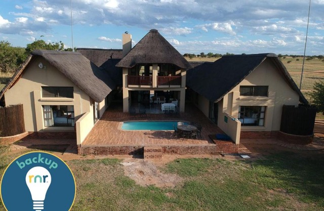 Moshate Lodge Zebula 4 Bedroom Holiday home
